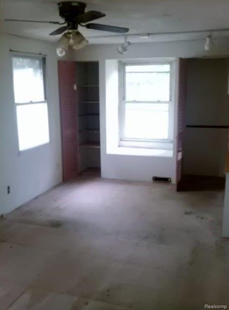17961 Reed Street Melvindale, MI 48122 - Photo 4 of 8 bed.jpg