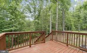$2,150 | 16 Placid Road, Colonial Beach, VA 22443