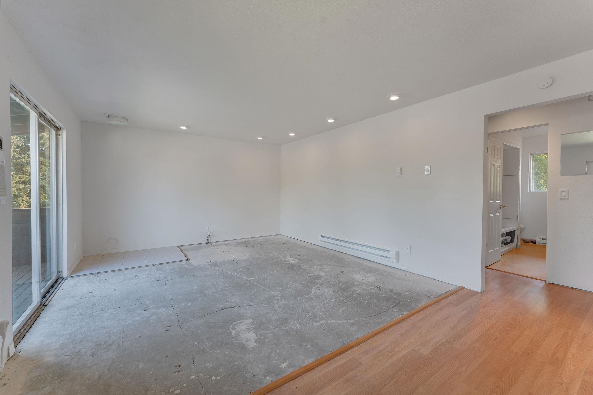 219 North University Road Spokane Valley, WA 99206 - Photo 13 of 49