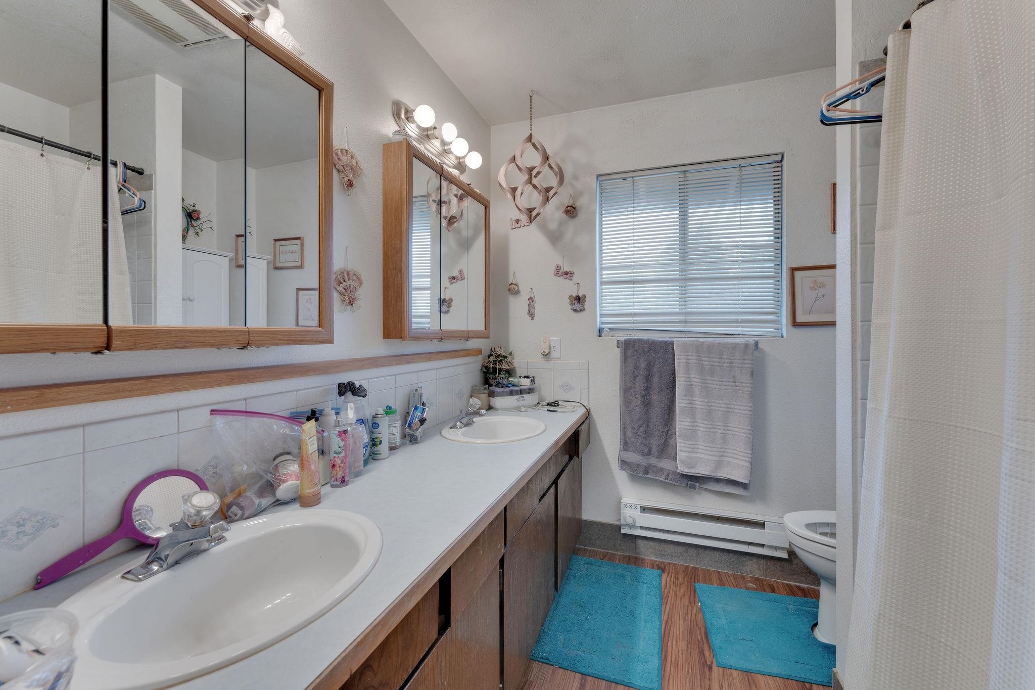 219 North University Road Spokane Valley, WA 99206 - Photo 26 of 49