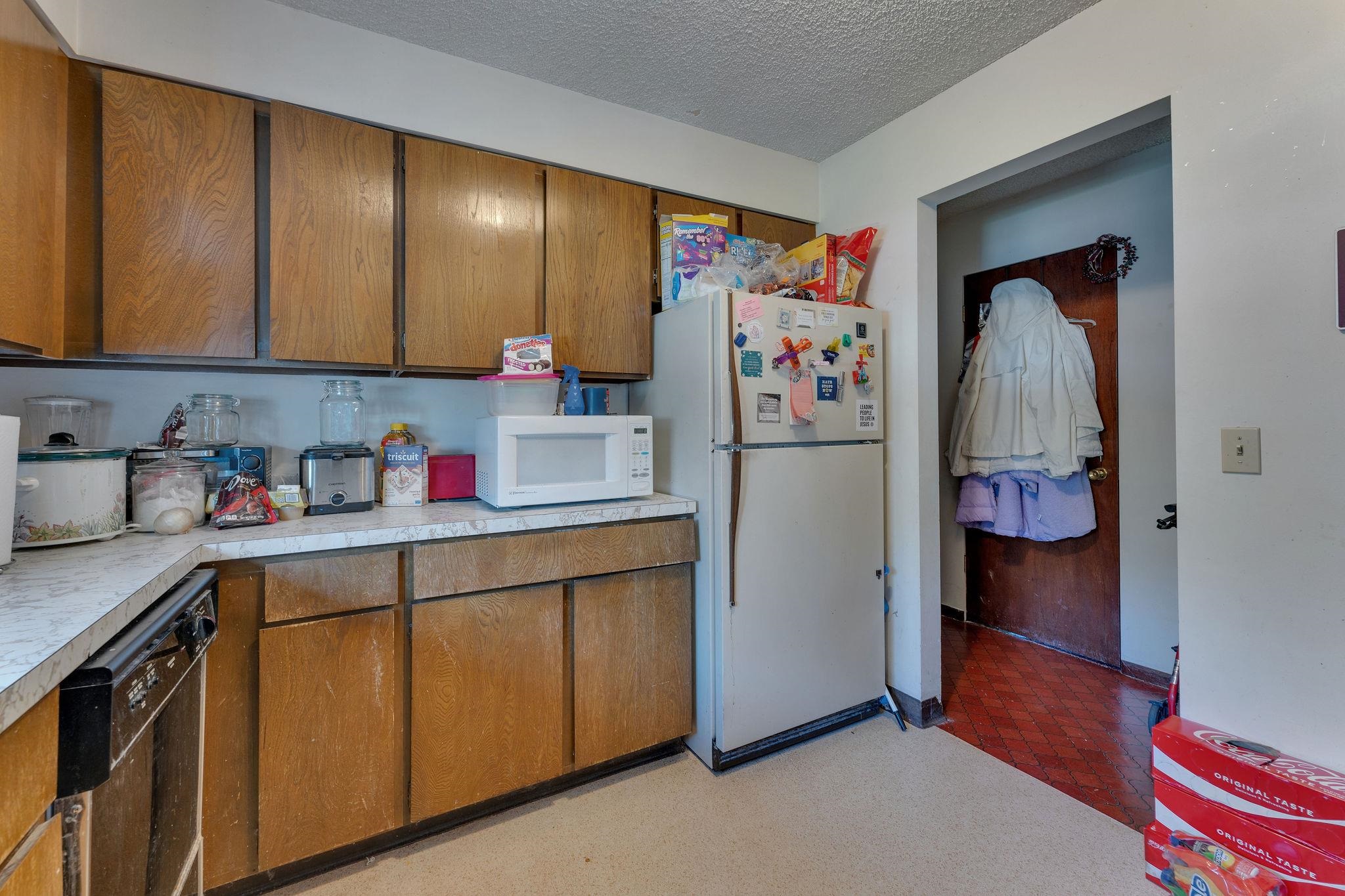 219 North University Road Spokane Valley, WA 99206 - Photo 31 of 49