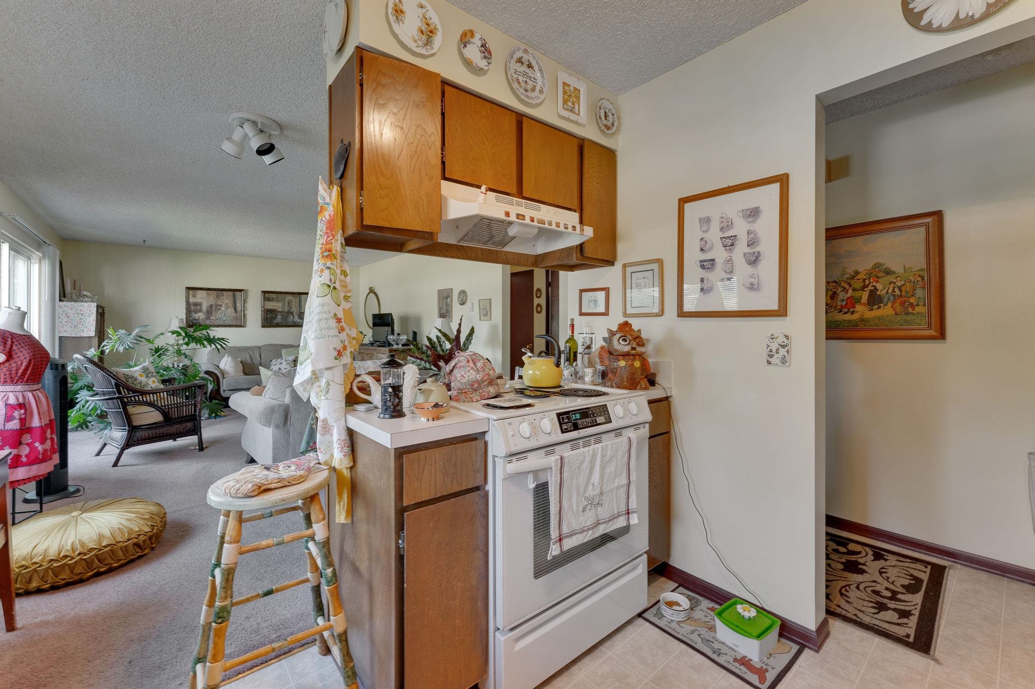 219 North University Road Spokane Valley, WA 99206 - Photo 33 of 49