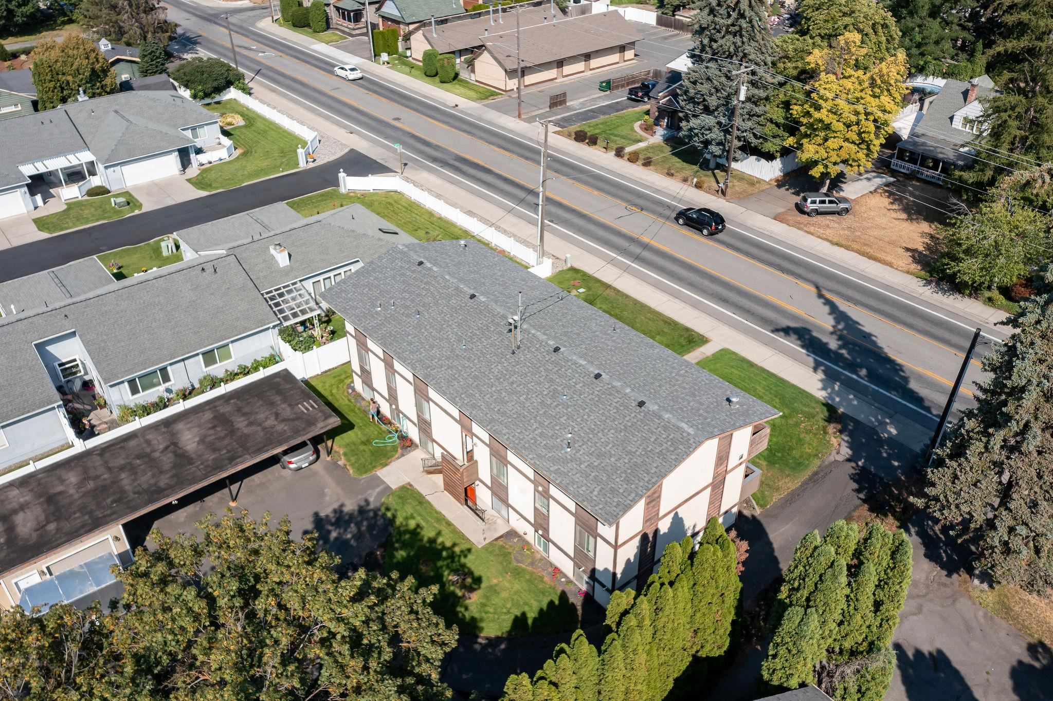 219 North University Road Spokane Valley, WA 99206 - Photo 6 of 49