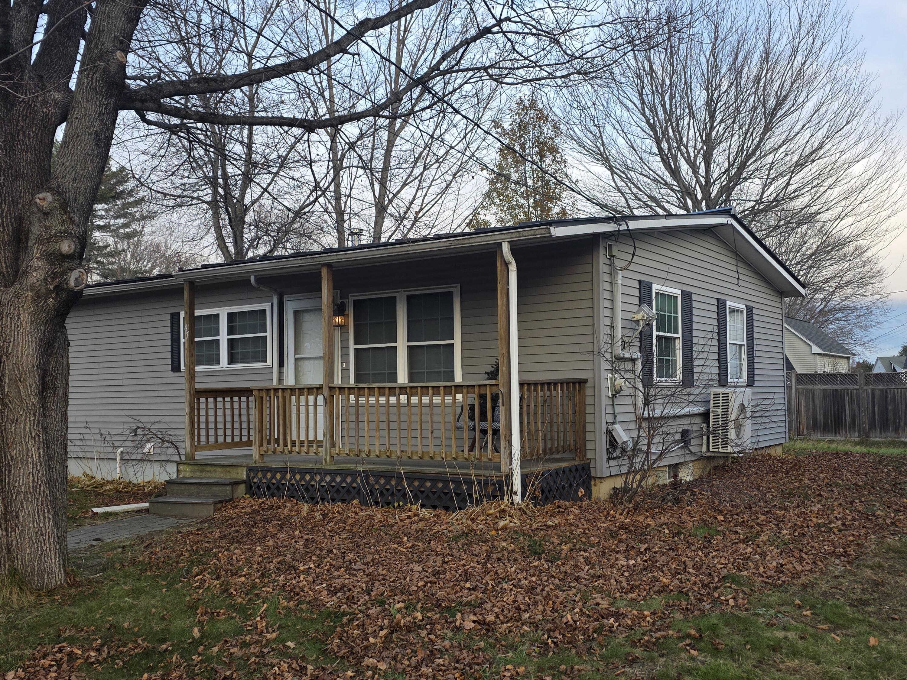 47 Congress Street Augusta, ME 04330 - Photo 3 of 29 1000019580