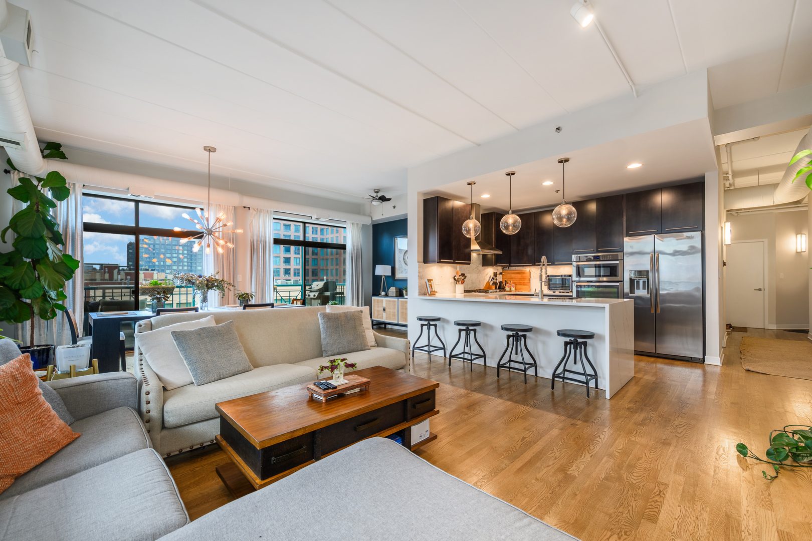 920 West Madison Street, Unit B6 Chicago, IL 60607 - Photo 10 of 27 Gallery Image 10