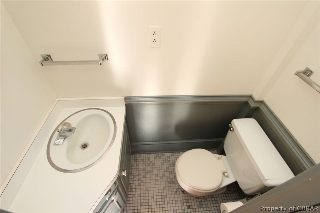 428 Irvington Road Kilmarnock, VA 22482 - Photo 36 of 37 Gallery Image 36