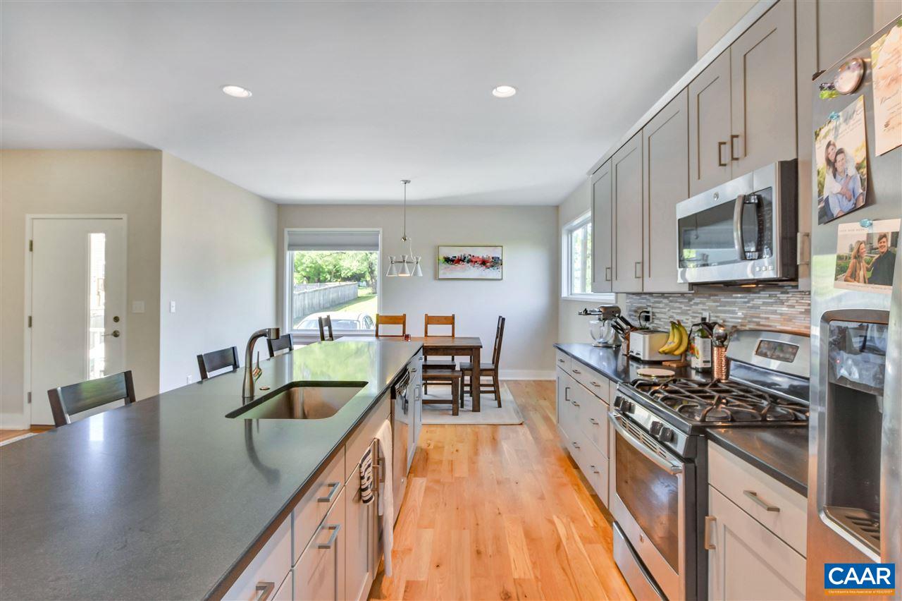 512 Carlton Road Charlottesville, VA 22902 - Photo 6 of 37 Gallery Image 6