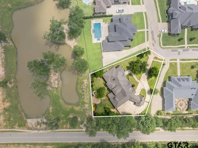 $1,395,000 | 7532 Northlake Drive, Tyler, TX 75703