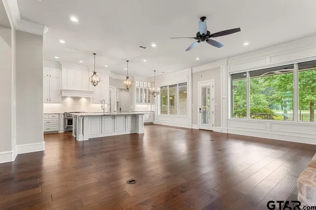 $1,395,000 | 7532 Northlake Drive, Tyler, TX 75703