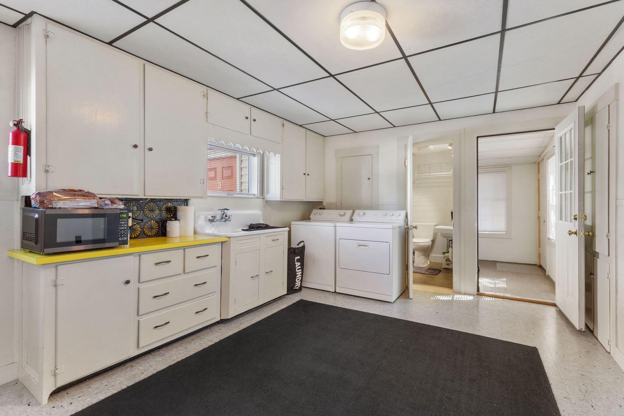 3-5 Central Avenue Old Orchard Beach, ME 04064 - Photo 7 of 55 3_Central_Ave_17