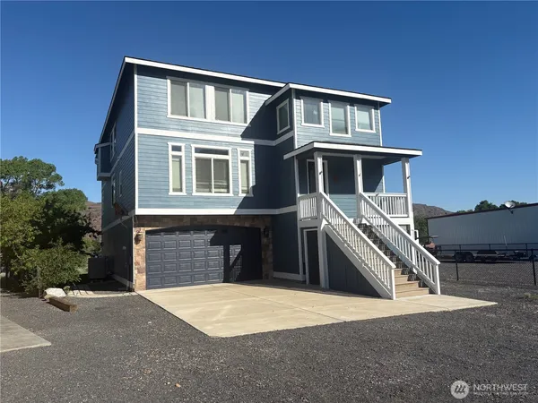 $985,000 | 582 River Drive, Quincy, WA 98848