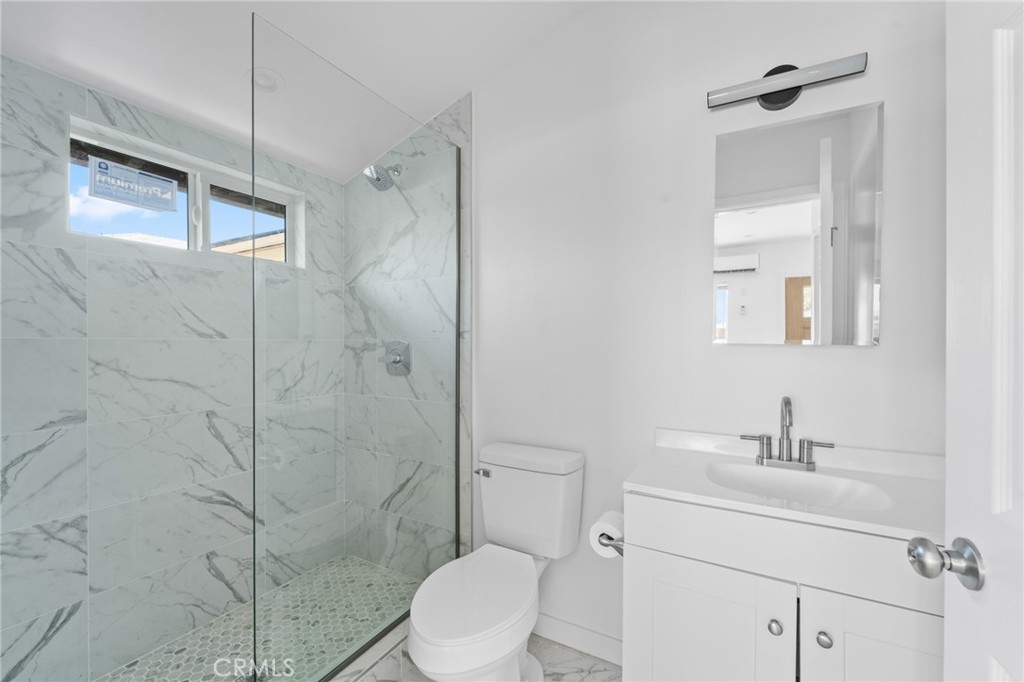 18656 Runnymede Street Reseda, CA 91335 - Photo 14 of 58