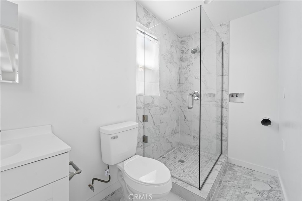 18656 Runnymede Street Reseda, CA 91335 - Photo 15 of 58