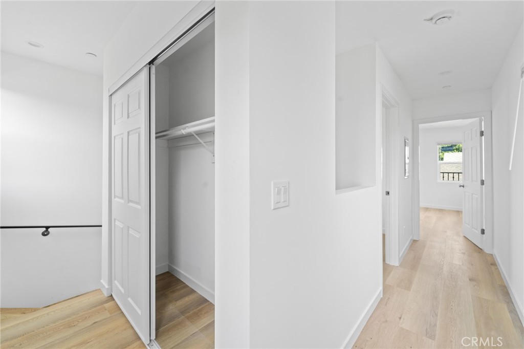 18656 Runnymede Street Reseda, CA 91335 - Photo 20 of 58