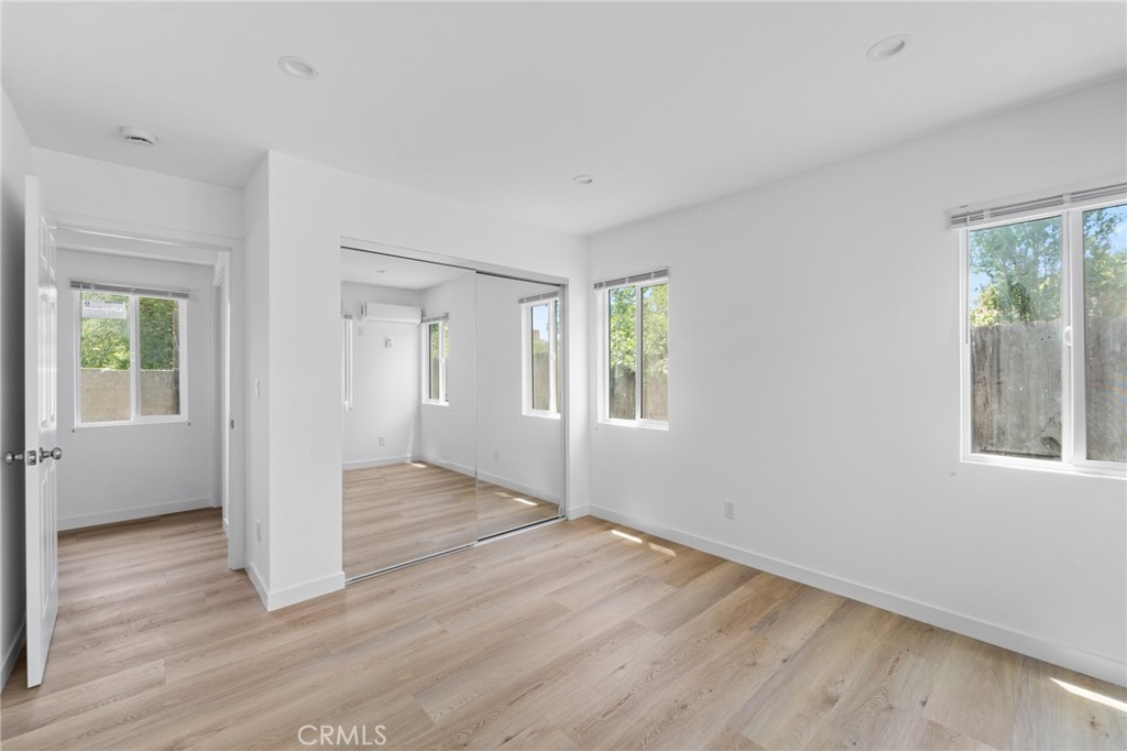 18656 Runnymede Street Reseda, CA 91335 - Photo 34 of 58