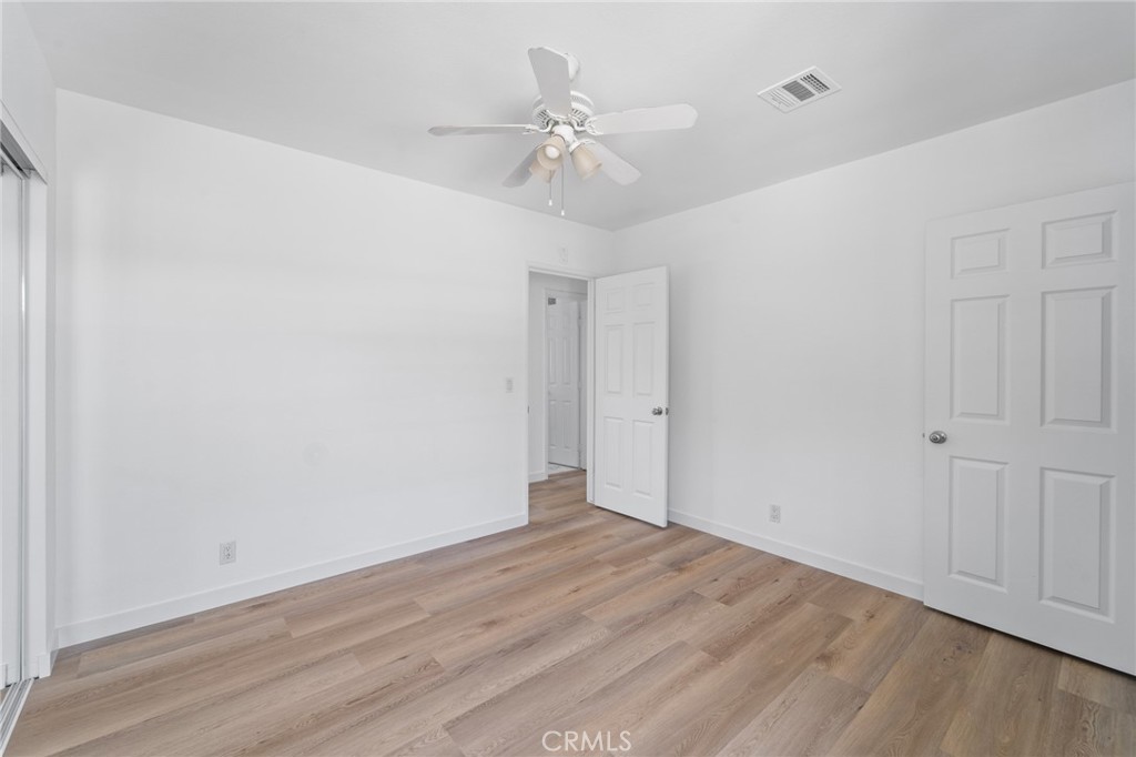 18656 Runnymede Street Reseda, CA 91335 - Photo 51 of 58