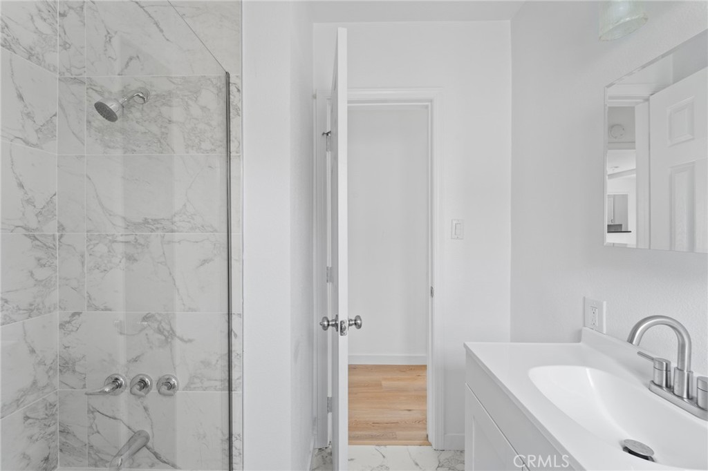 18656 Runnymede Street Reseda, CA 91335 - Photo 55 of 58