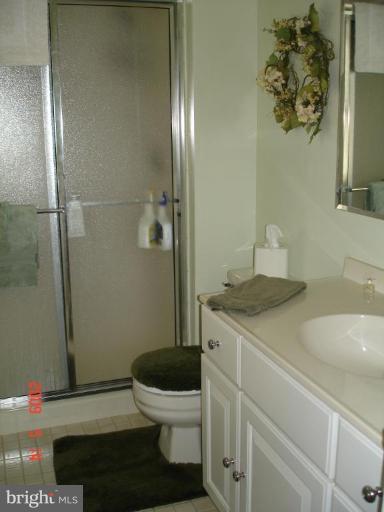 10217 Scaggsville Road Laurel, MD 20723 - Photo 10 of 30 Spotless Master bath