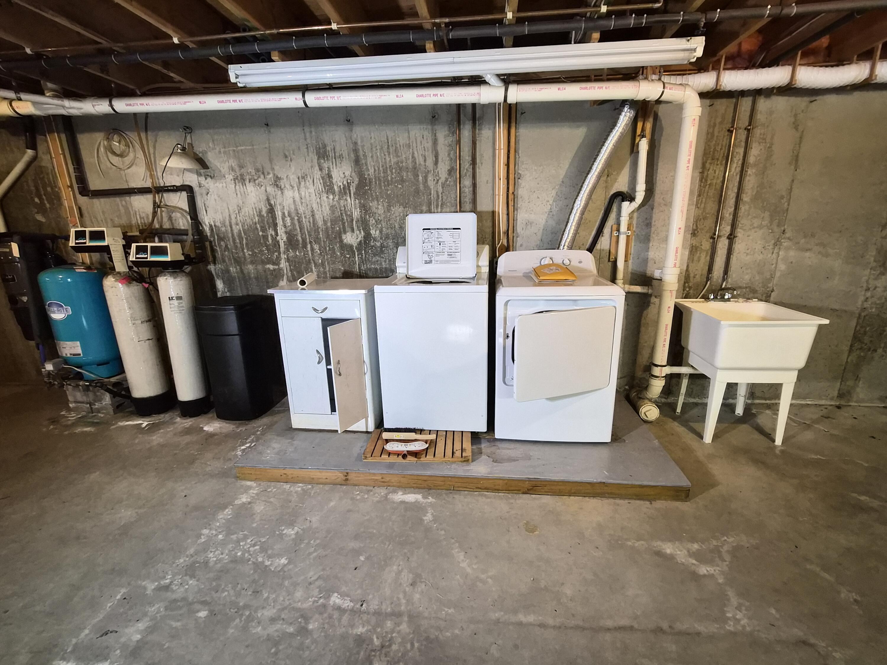 252 Maple Avenue Farmington, ME 04938 - Photo 52 of 62 20260216_142624