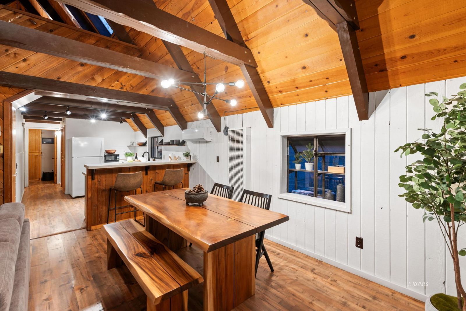 55055 John Muir Road Idyllwild, CA 92549 - Photo 11 of 41 Untitled