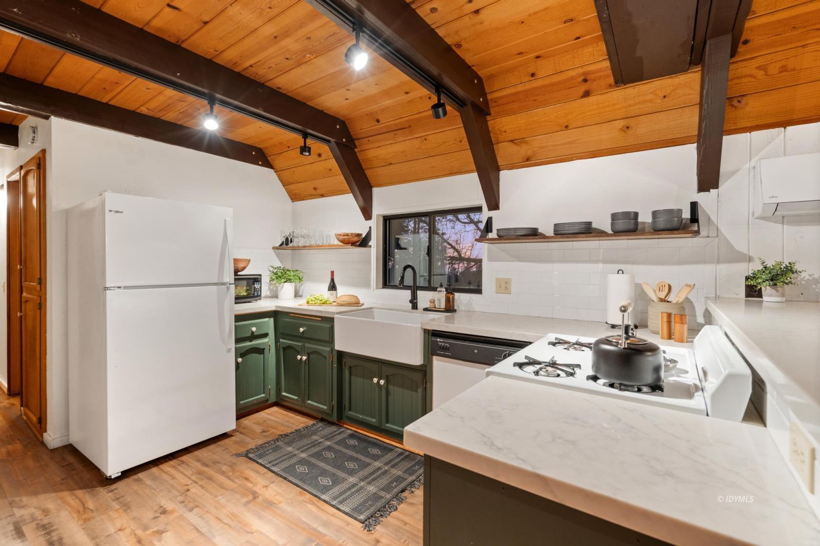 55055 John Muir Road Idyllwild, CA 92549 - Photo 12 of 41 Untitled