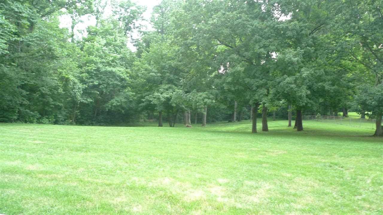 8011 South Zikes Road Bloomington, IN 47401 - Photo 19 of 21 Gallery Image 19