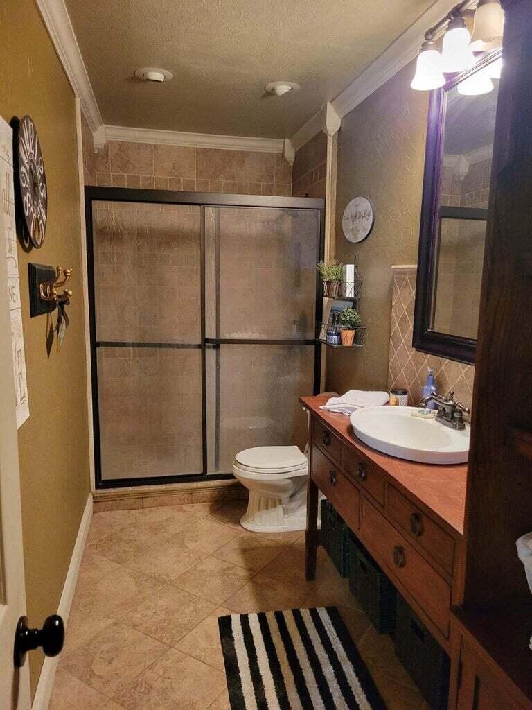 1111 Holliday Drive Plainview, TX 79072 - Photo 14 of 24 14