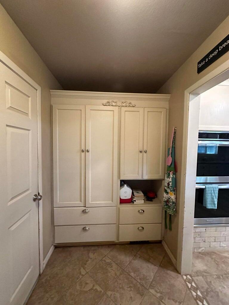 1111 Holliday Drive Plainview, TX 79072 - Photo 16 of 24 16