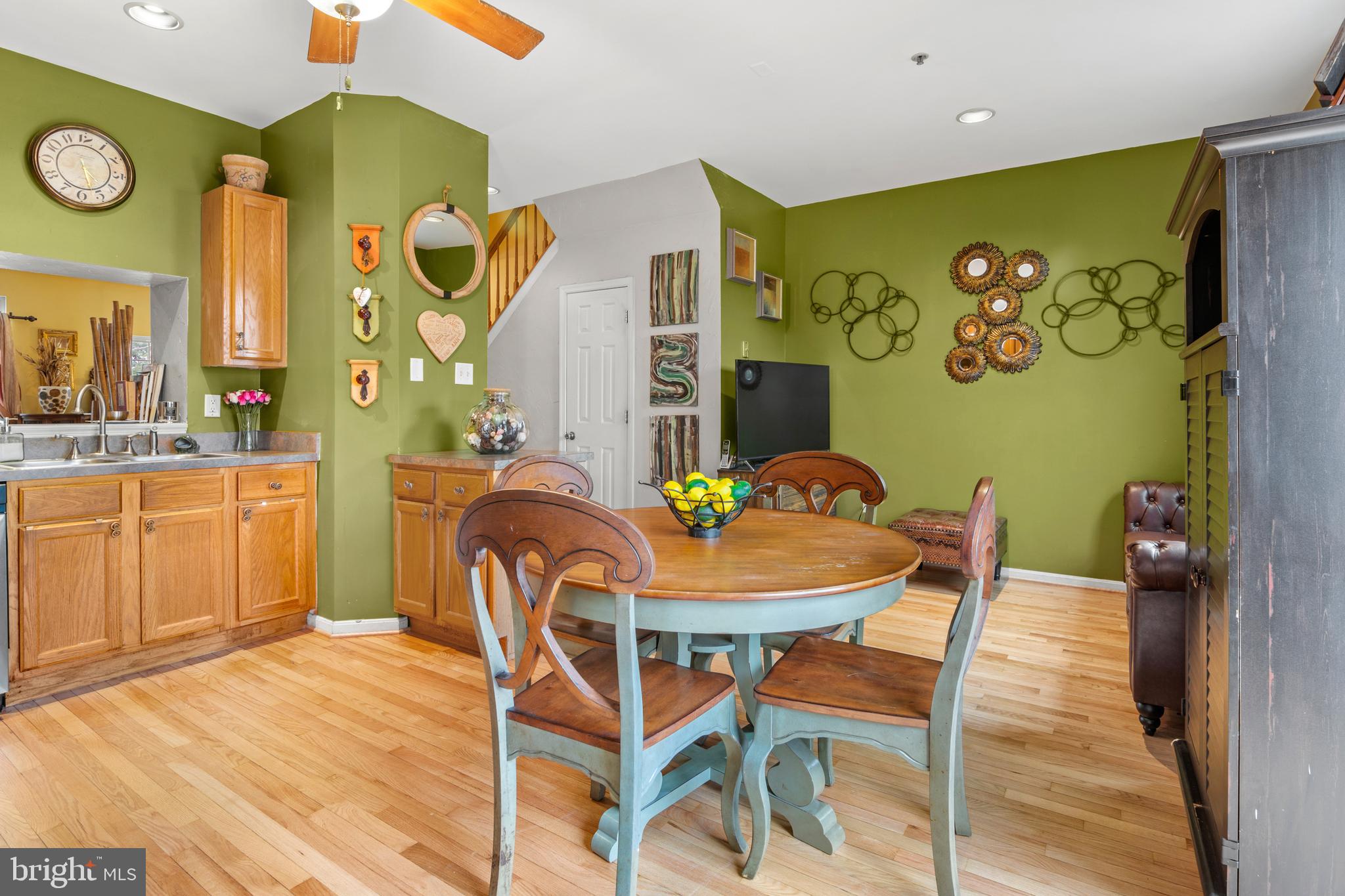 7207 Solar Walk Columbia, MD 21046 - Photo 25 of 56