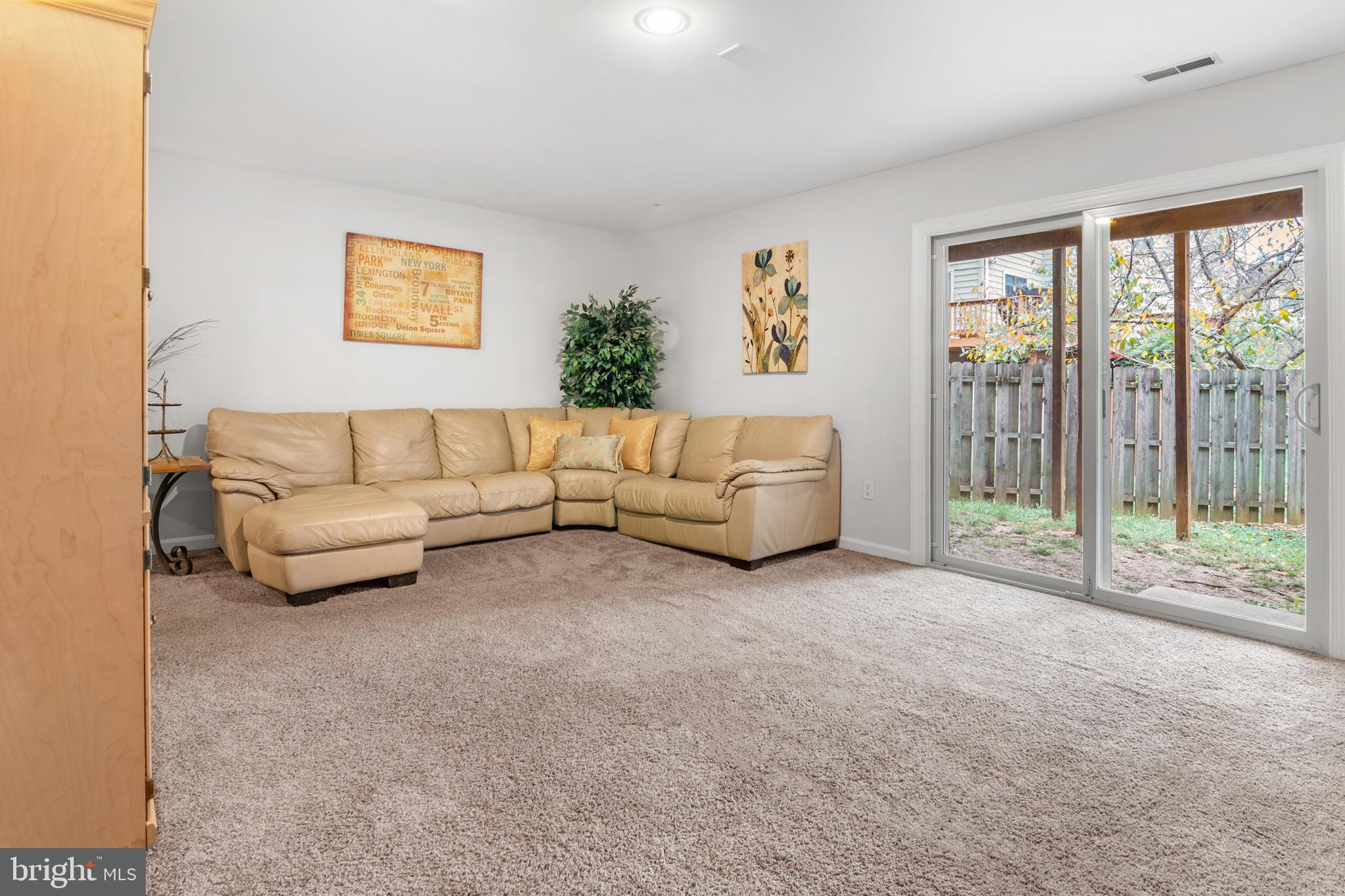 7207 Solar Walk Columbia, MD 21046 - Photo 47 of 56