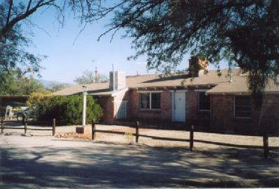 3171 North Lodge Road Tucson, AZ 85750 - Photo 2 of 8
