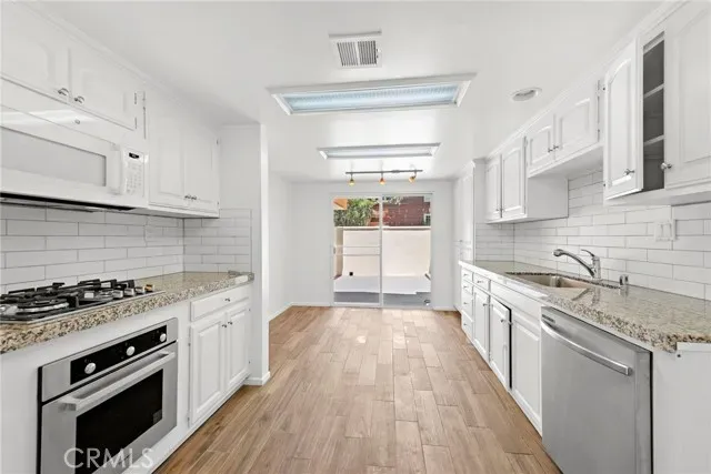 $4,150,000 | 1585 Catalina Street, Laguna Beach, CA 92651