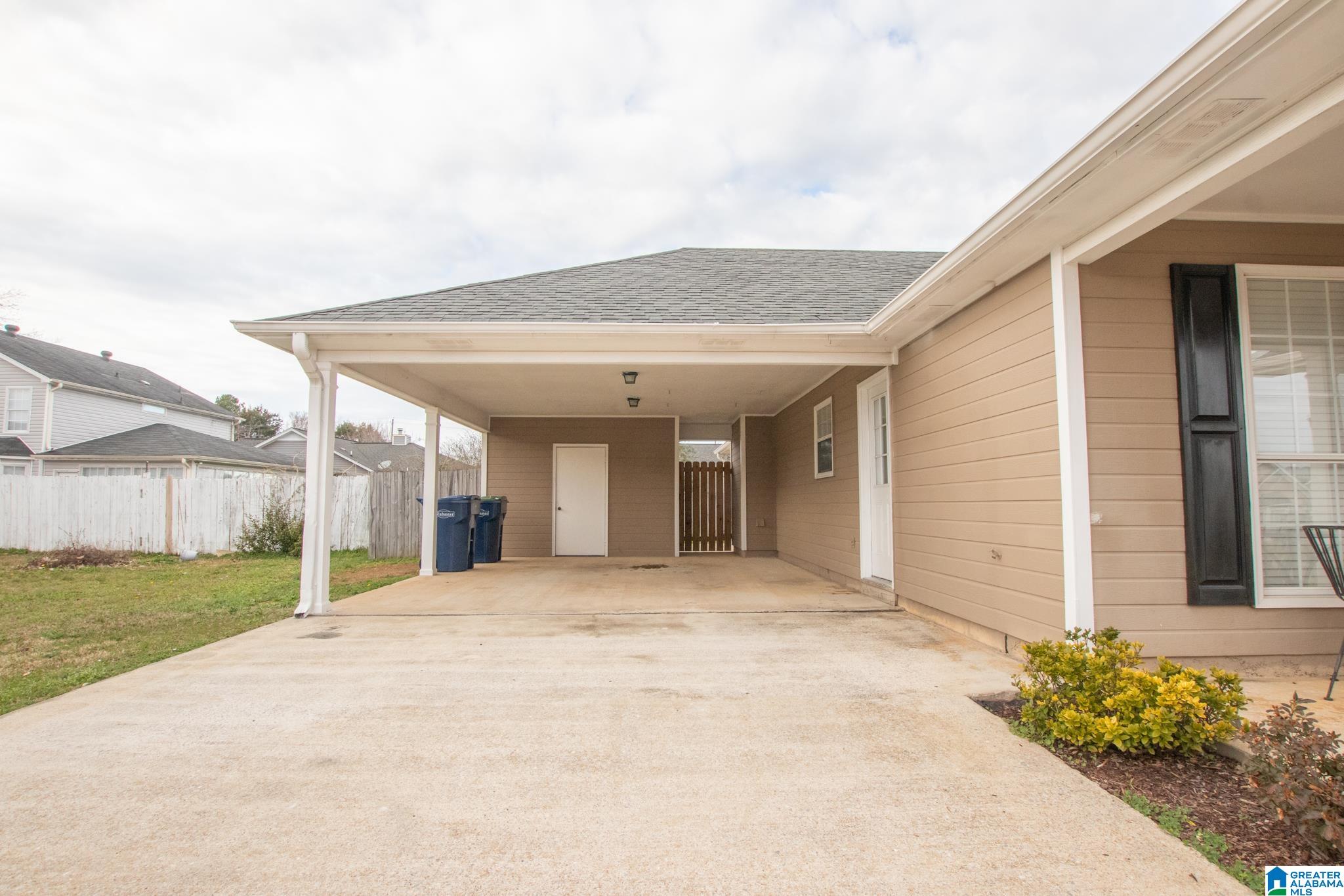 173 Park Pl Lane Alabaster, AL 35007 - Photo 4 of 29