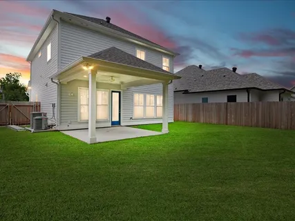 $690,000 | 14 Magnolia Place, Jefferson, LA 70121