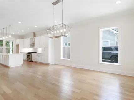 $690,000 | 14 Magnolia Place, Jefferson, LA 70121