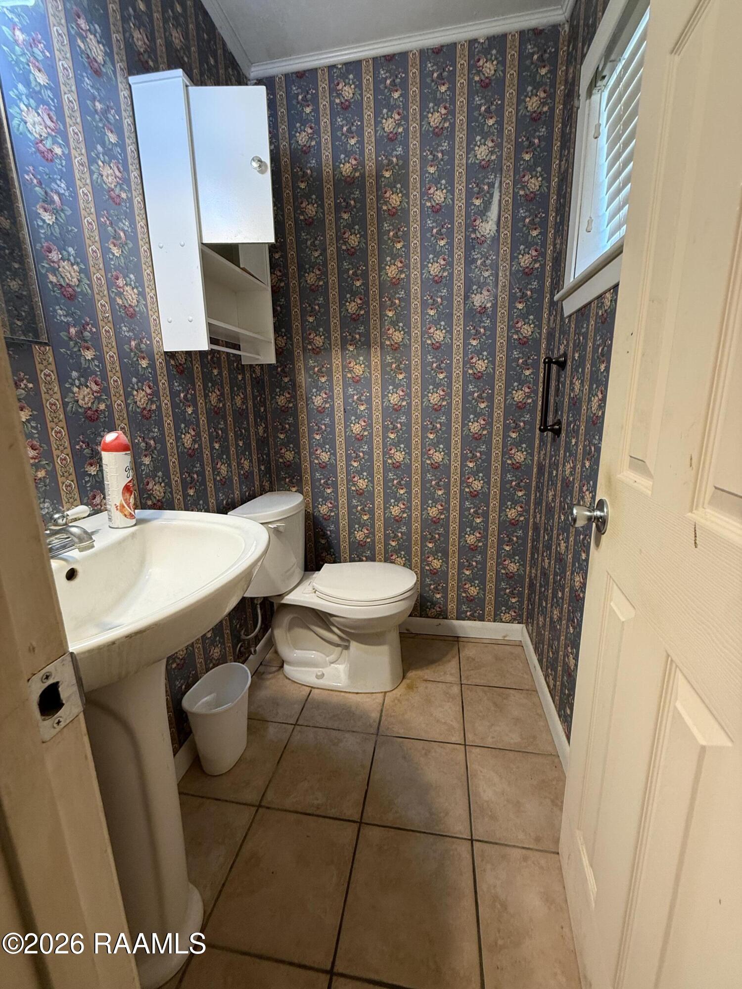 212 Guidry Road Lafayette, LA 70503 - Photo 11 of 20 IMG_5342
