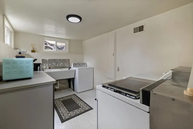 $1,999,999 | 233 Rigg Street, Santa Cruz, CA 95060