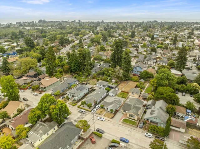 $1,999,999 | 233 Rigg Street, Santa Cruz, CA 95060
