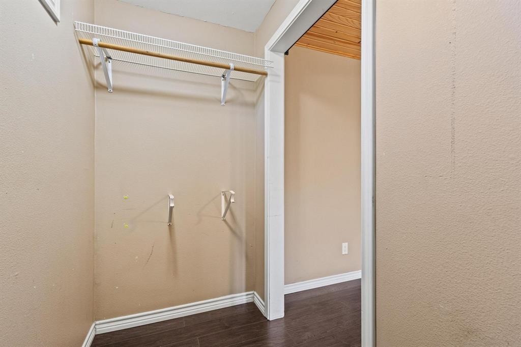 105 Reich Street Bonham, TX 75418 - Photo 19 of 31 a view of closet