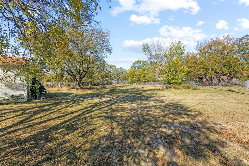 105 Reich Street Bonham, TX 75418 - Photo 30 of 31