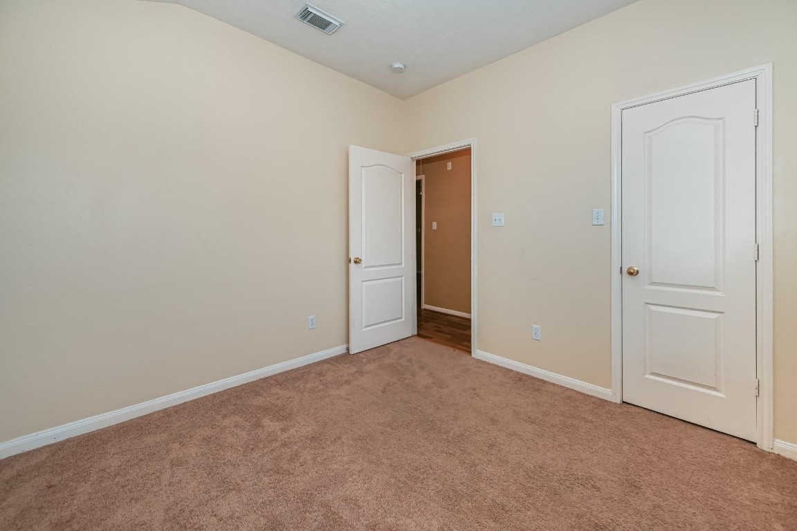 10002 Forest Spring Lane Pearland, TX 77584 - Photo 12 of 18