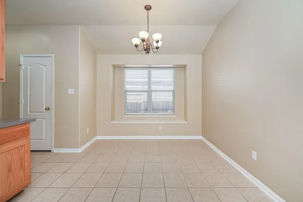 $2,225 | 10002 Forest Spring Lane, Pearland, TX 77584