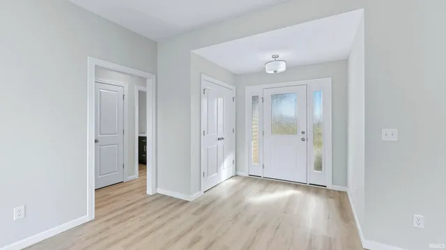 $384,900 | 1333 Zenos Boulevard, Fort Wayne, IN 46818