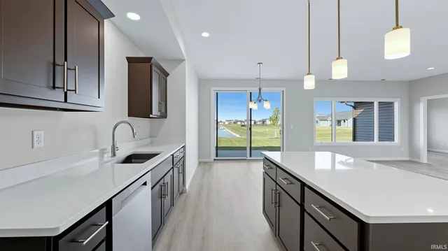 $384,900 | 1333 Zenos Boulevard, Fort Wayne, IN 46818