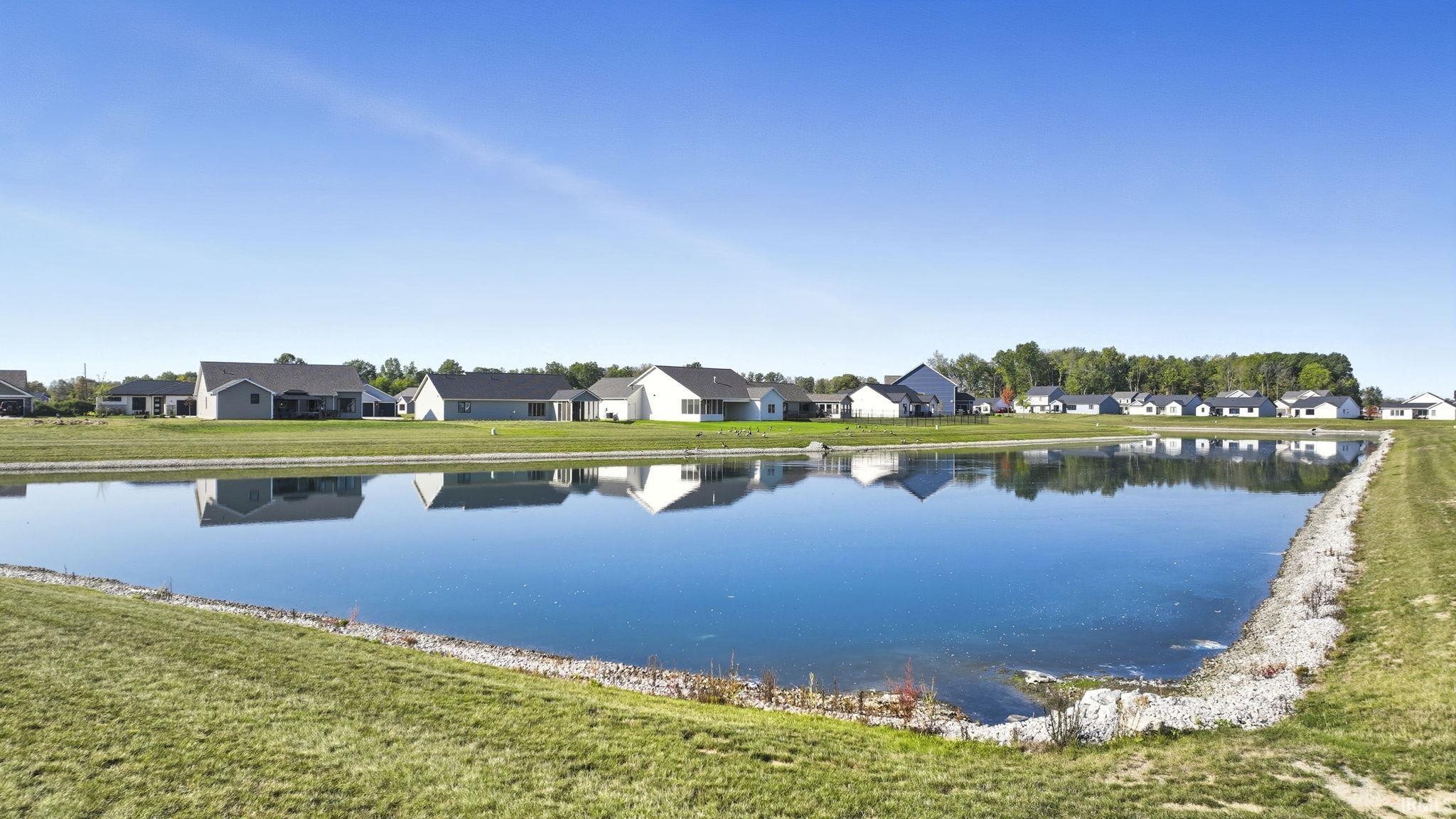 1333 Zenos Boulevard Fort Wayne, IN 46818 - Photo 6 of 36