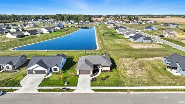 $384,900 | 1333 Zenos Boulevard, Fort Wayne, IN 46818