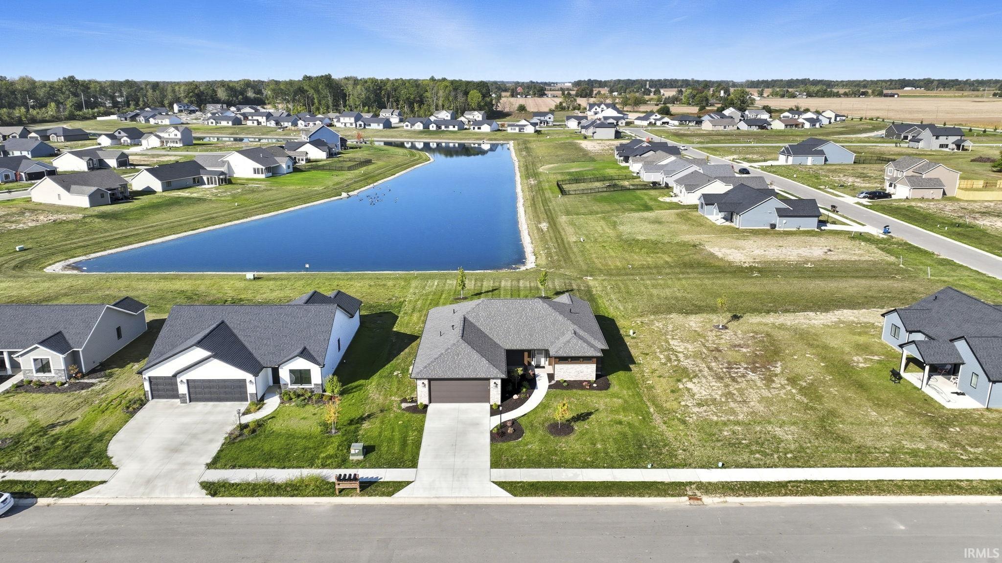 1333 Zenos Boulevard Fort Wayne, IN 46818 - Photo 9 of 36