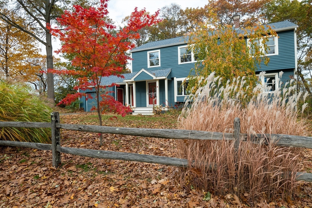 6 Island Park Road Ipswich, MA 01938 - Photo 2 of 41 front view of a house with a yard