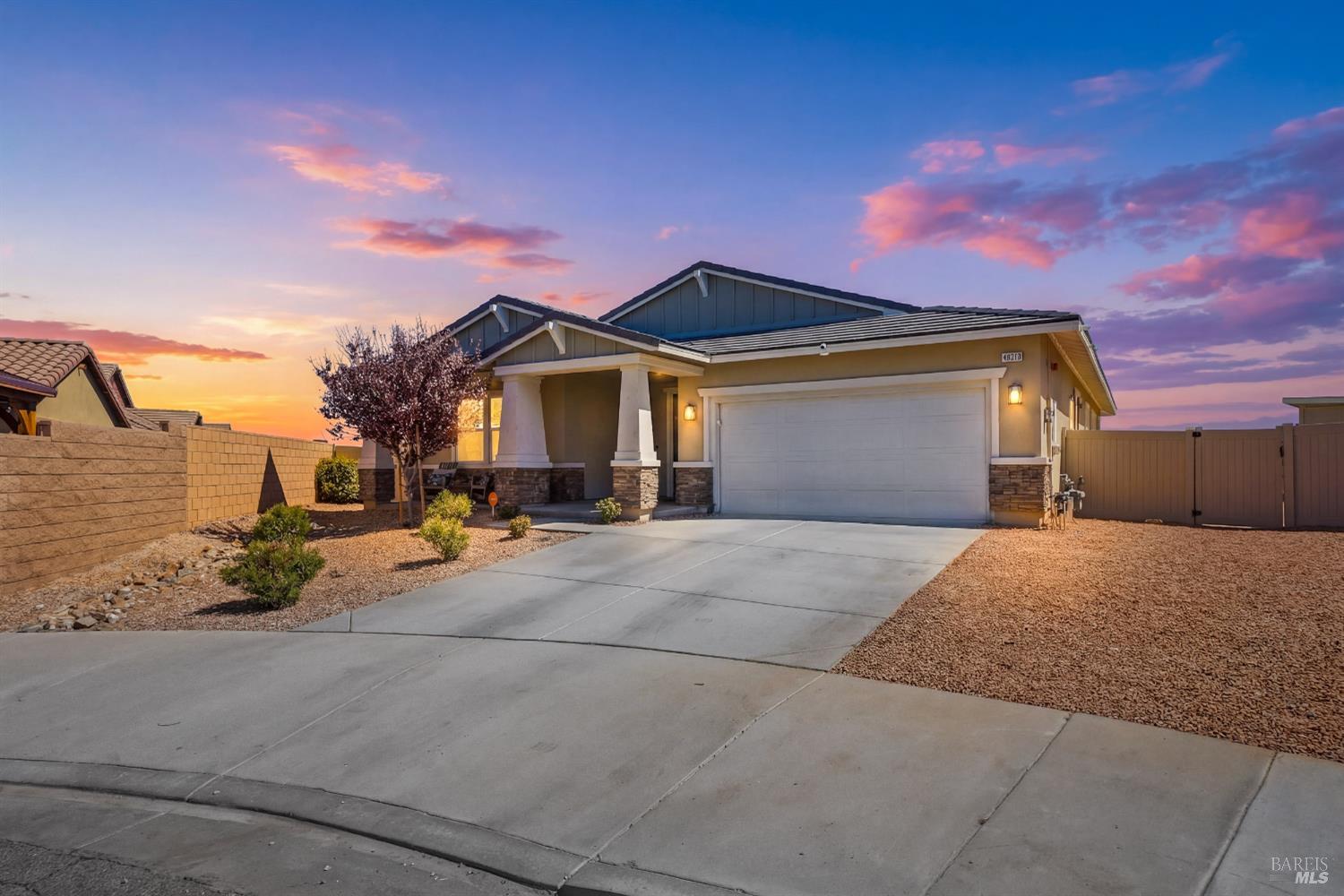 44520 Freer Way Lancaster, CA 93536 - Photo 2 of 60