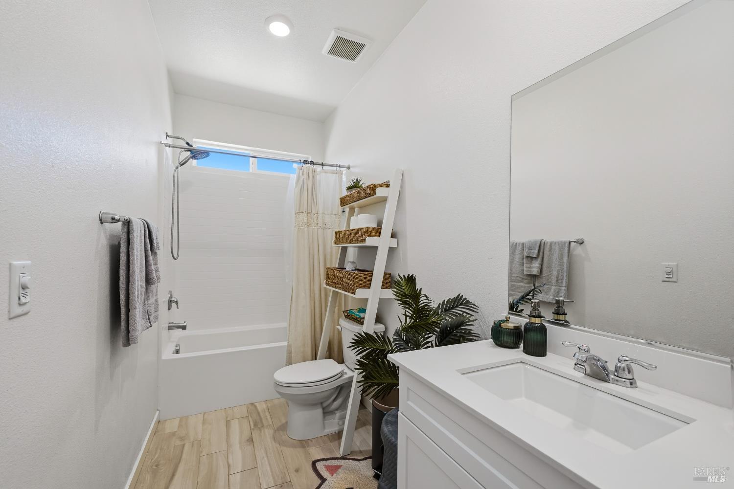 44520 Freer Way Lancaster, CA 93536 - Photo 10 of 60